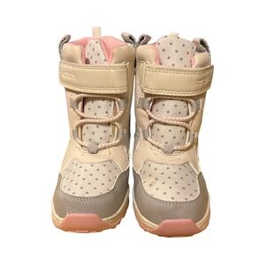Carter’s White Gray Pink Polka Dot Winter Boot Girls
